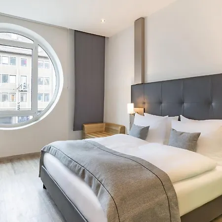 Garner By Ihg מלון