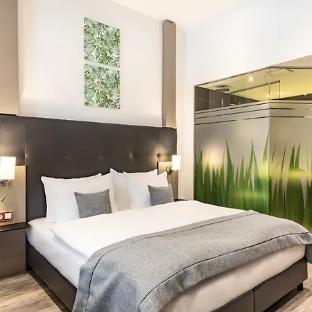 Garner By Ihg מלון 4*