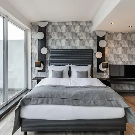 Hotel Garner By Ihg