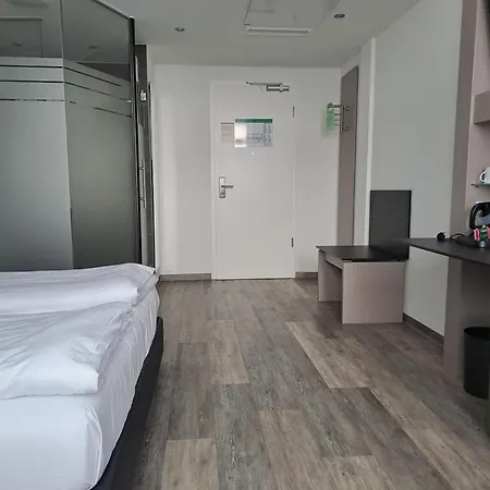 Hotel Garner By Ihg 4*