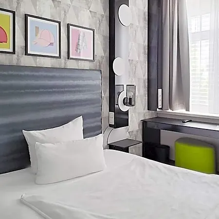 Garner By Ihg 4*