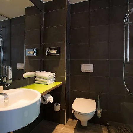 Garner By Ihg 4*