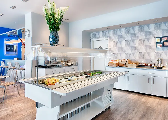 Garner By Ihg ברמן