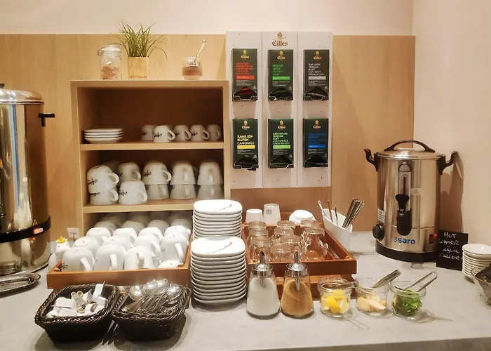 Garner By Ihg מלון 4*