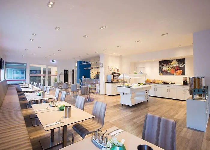 Hotel Garner By Ihg 4*