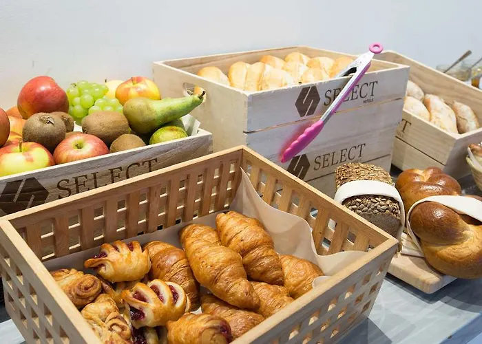 מלון Garner By Ihg ברמן