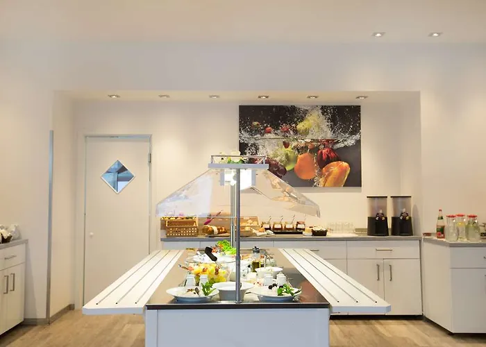 מלון Garner By Ihg