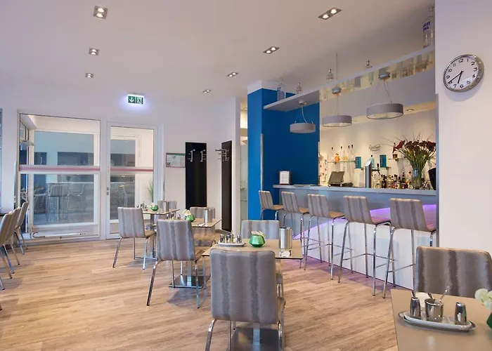 Hotel Garner By Ihg 4*